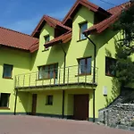 House Marcinkowo Quarto em Acomodações Particulares